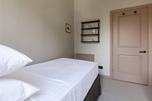 ラドブローク グローブ XV バイ ワンファインステイ