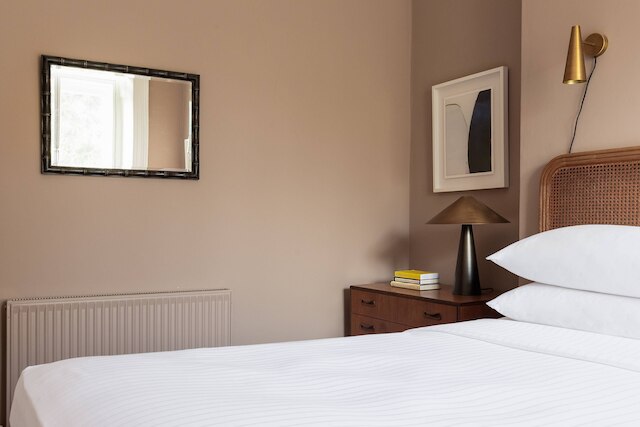 ラドブローク グローブ XV バイ ワンファインステイ