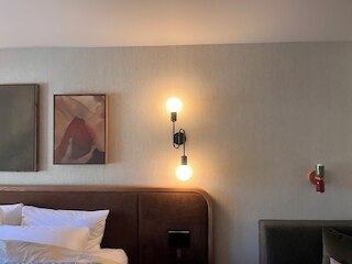 エネルケア - レイクショア リトリート