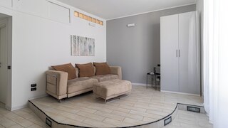 イタリアンウェイ - ポルタ ティチネーゼ 83