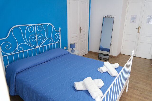 ベッド & ブレックファスト タルンボ - ナポリ