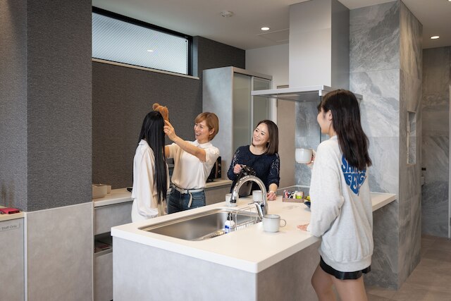 Universal front Villa Sanrriott