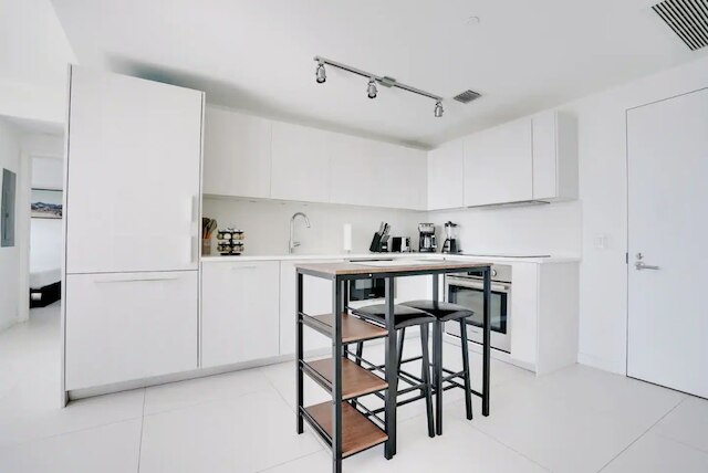 マイアミ パライソ モダン ルーフトップ プール ウォーク トゥ ミッドタウン