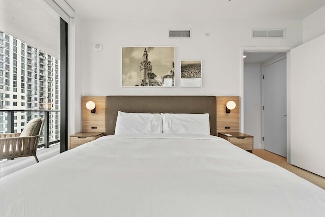 ベイサイド ブリーズ ダウンタウン ラグジュアリー タワー プール ジム