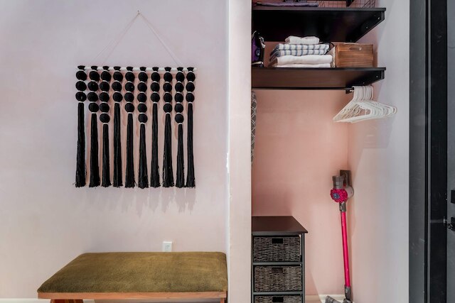 アーティザン スタジオ - ブレックファスト ヌーク バイ デザイン ディストリクト