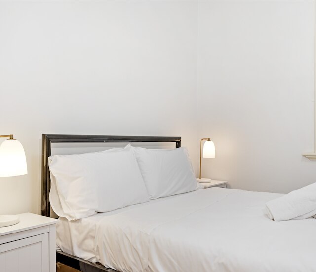 コージーグル | アッシュフィールド | コージー 4 ベッドルーム ハウス