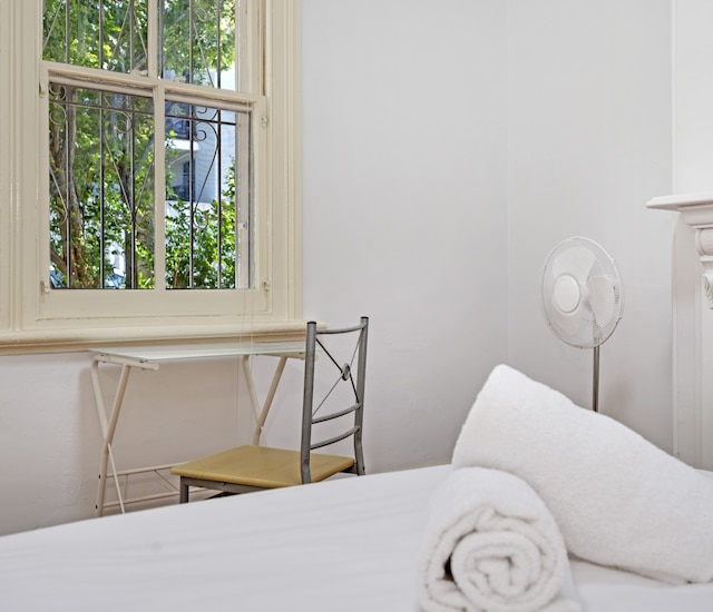 コージーグル | アッシュフィールド | コージー 4 ベッドルーム ハウス