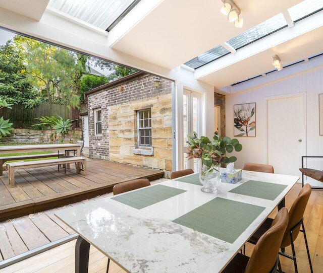 コージーグル | バルメイン | チャーミング 3 ルーム コテージ