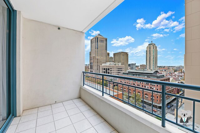 Kozyguru | ハイマーケット シドニー | オーバリー ウォーム | 1ベッド アパート