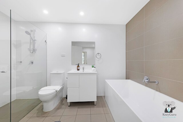 Kozyguru | マスコット | 2ベッド クローズ トゥ トレイン