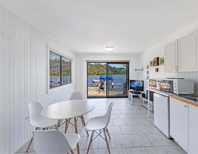 Kozyguru | ウォーターフロント ホリデー ハウス ウィズ カヤック