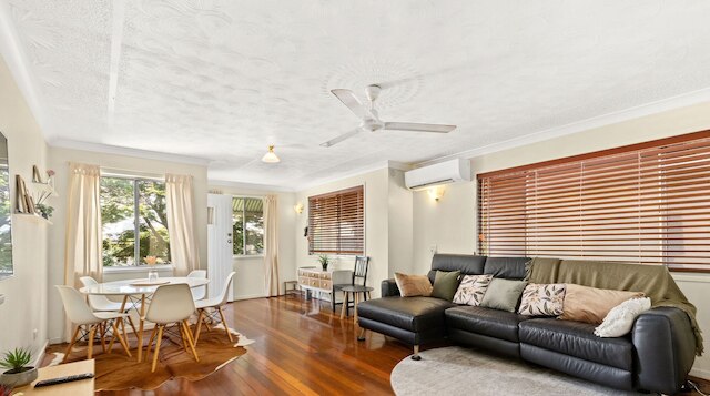 Kozyguru | アルビオン | コンフォータブル 3 ベッドルーム ハウス