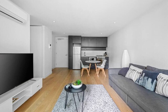 Kozyguru | コリングウッド | スタイリッシュ 1 ベッド アパート