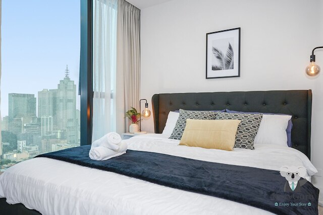 Kozyguru | メルボルン シティ 2 ベッド アパート ウィズ スタニング ビューズ