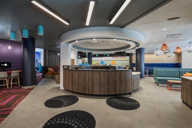 トゥルー by ヒルトン モントリオール センター-ヴィル