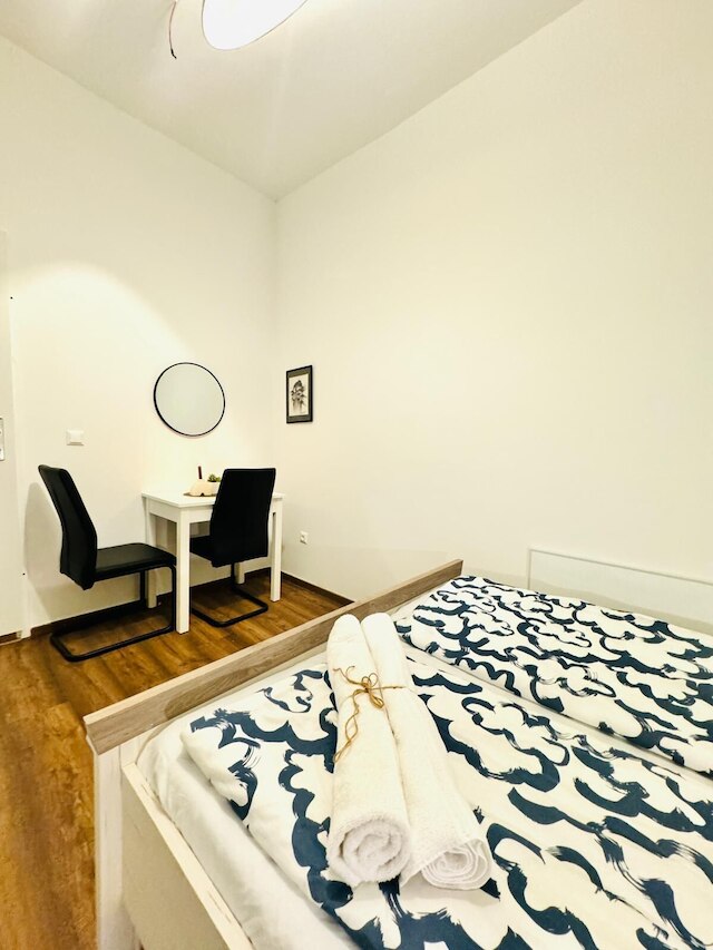 5ベッドルーム アパートメント フォー 10 ウォーク トゥ カウフパーク アルターラー