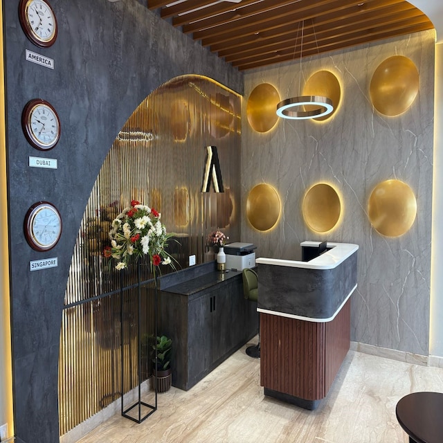 エンバシー パーク ニア US 領事館