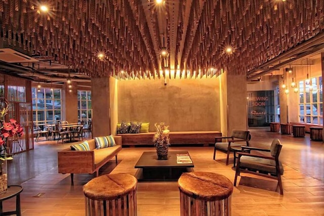 ズーム ホテル ジェムルサスリ