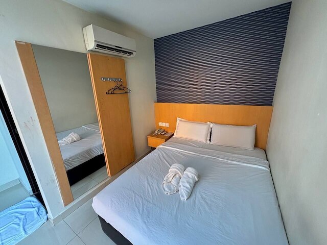 シグネチャー ホテル by イージー ナップ