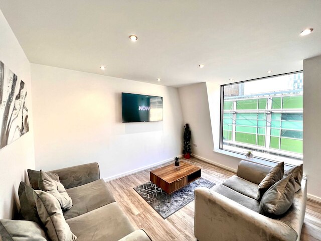 アーウェル ザ ビーティング ハート オブ リバプール