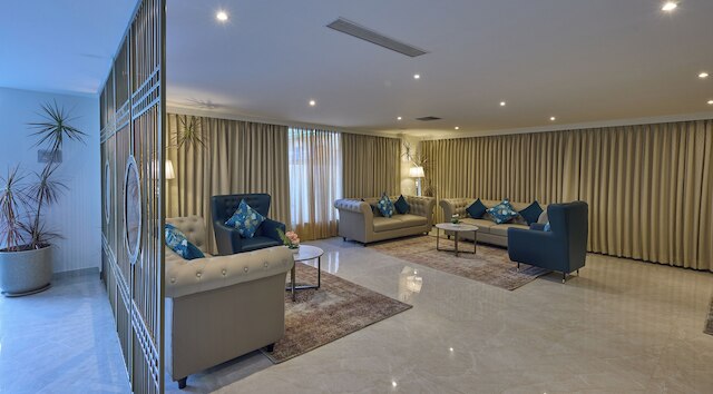 グランド コンチネント ティー ナガル