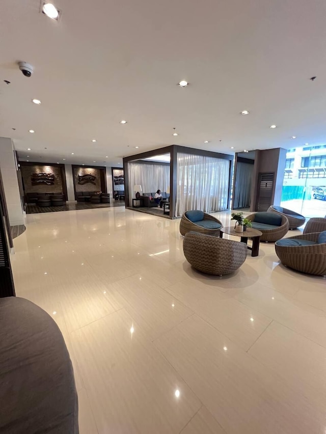 ショア 1 レジデンシズ