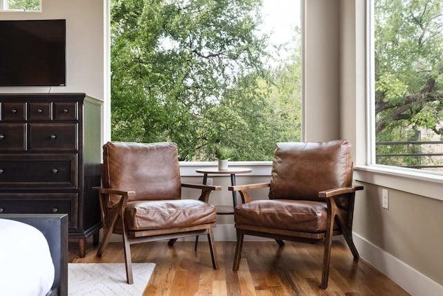 ニューリー ビルト プールサイド ホーム ウィズ バルコニー BBQ