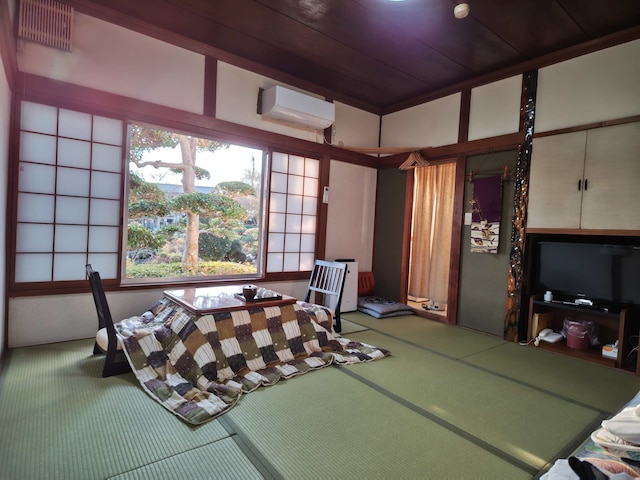 内原鉱泉 湯泉荘