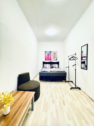 3 ベッドルーム ステイ フォー 6 ピープル ニア FAC プラッツ