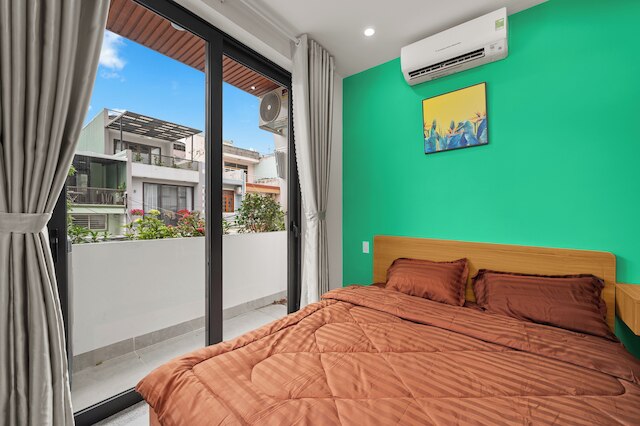 サルートン ハウス