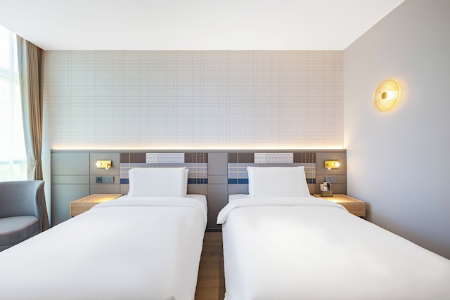 HomeInn Plus Guozhan Liufang Subway Stn