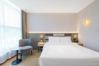 HomeInn Plus Guozhan Liufang Subway Stn