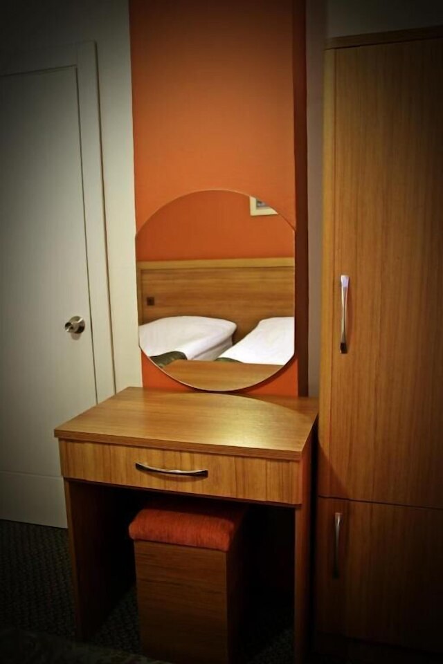 ファースト アパート ホテル