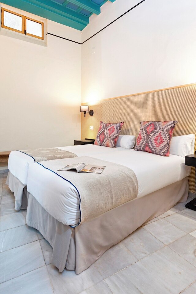 セビリアン ハウス ウィズ テラス. アウグスト プラセンシア