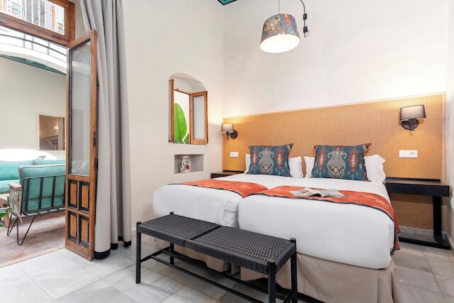 セビリアン ハウス ウィズ テラス. アウグスト プラセンシア