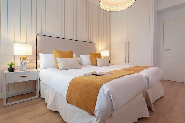 エクスクルーシブ アパートメント 3ルームズ イン グラナダ. マルティネス カンポス II