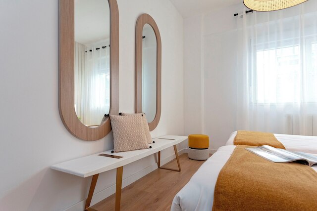 エクスクルーシブ アパートメント 3ルームズ イン グラナダ. マルティネス カンポス II