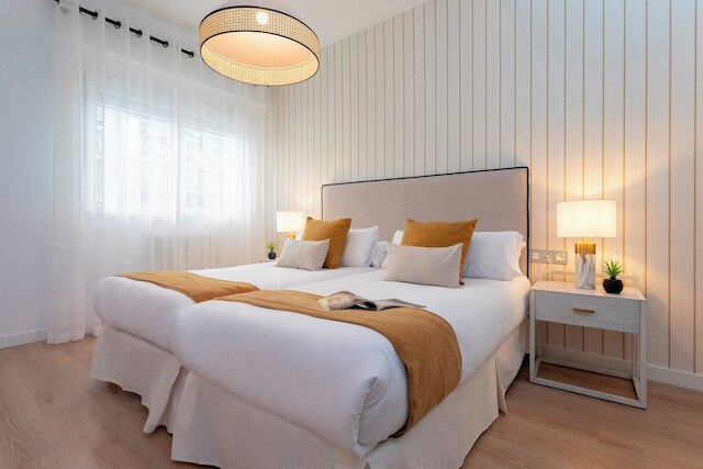 エクスクルーシブ アパートメント 3ルームズ イン グラナダ. マルティネス カンポス II