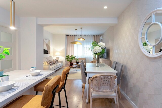 エクスクルーシブ アパートメント 3ルームズ イン グラナダ. マルティネス カンポス II