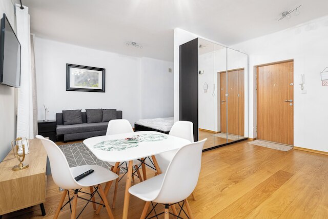 レントプラネット アパルタメント フミエルナ