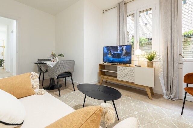 M ペス140 アパルタメント デ 1 ドルミトリオ セルカ デ プラ