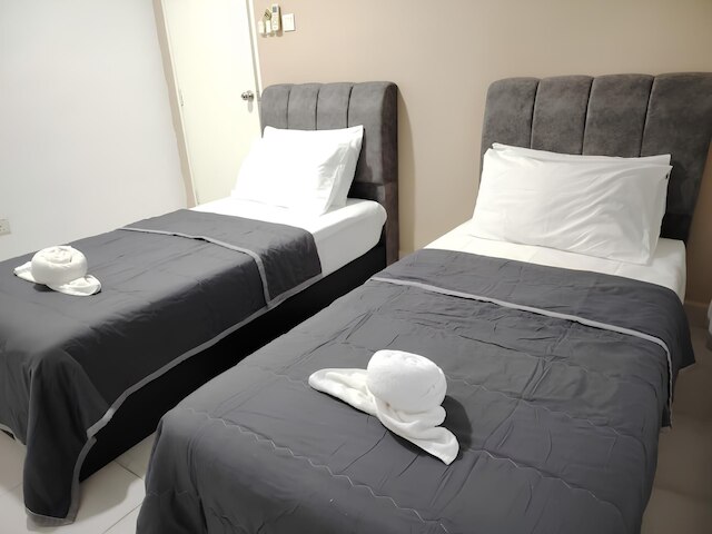 テブラウ シティ レジデンス 2 バイ ナトル