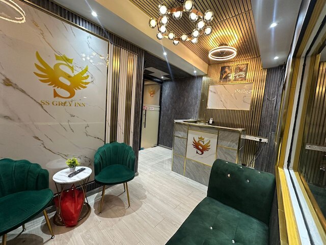 SS グレイ イン ブキット ビンタン