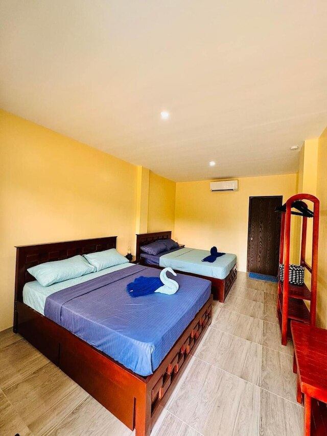 ルーム ユア コンフォート イズ アワ コミットメント