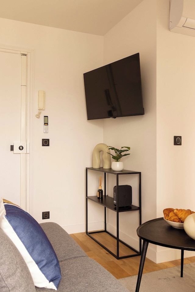 チャーミング スタジオ エアコン - 2P- モントルゲイユ