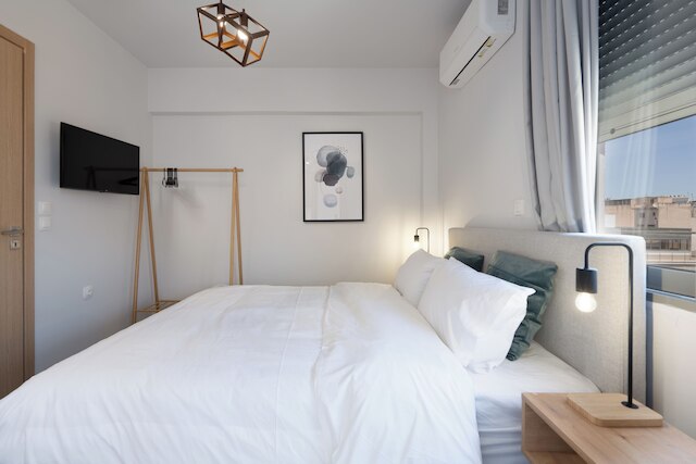 アーバン シティ ペントハウス ウィズ ラージ テラス