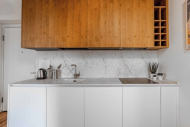 キャプティベイティング フラット ニア シティ センター