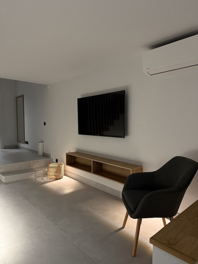 ウー ハウス ケラミコス