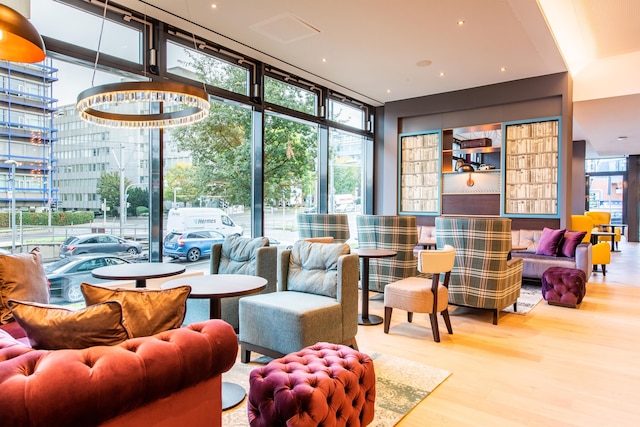 プレミア イン シュトゥットガルト フォイエルバッハ