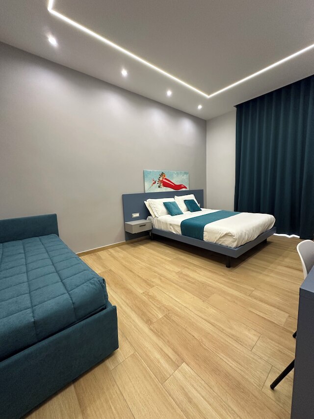 アストリア ナポリ チェントラーレ